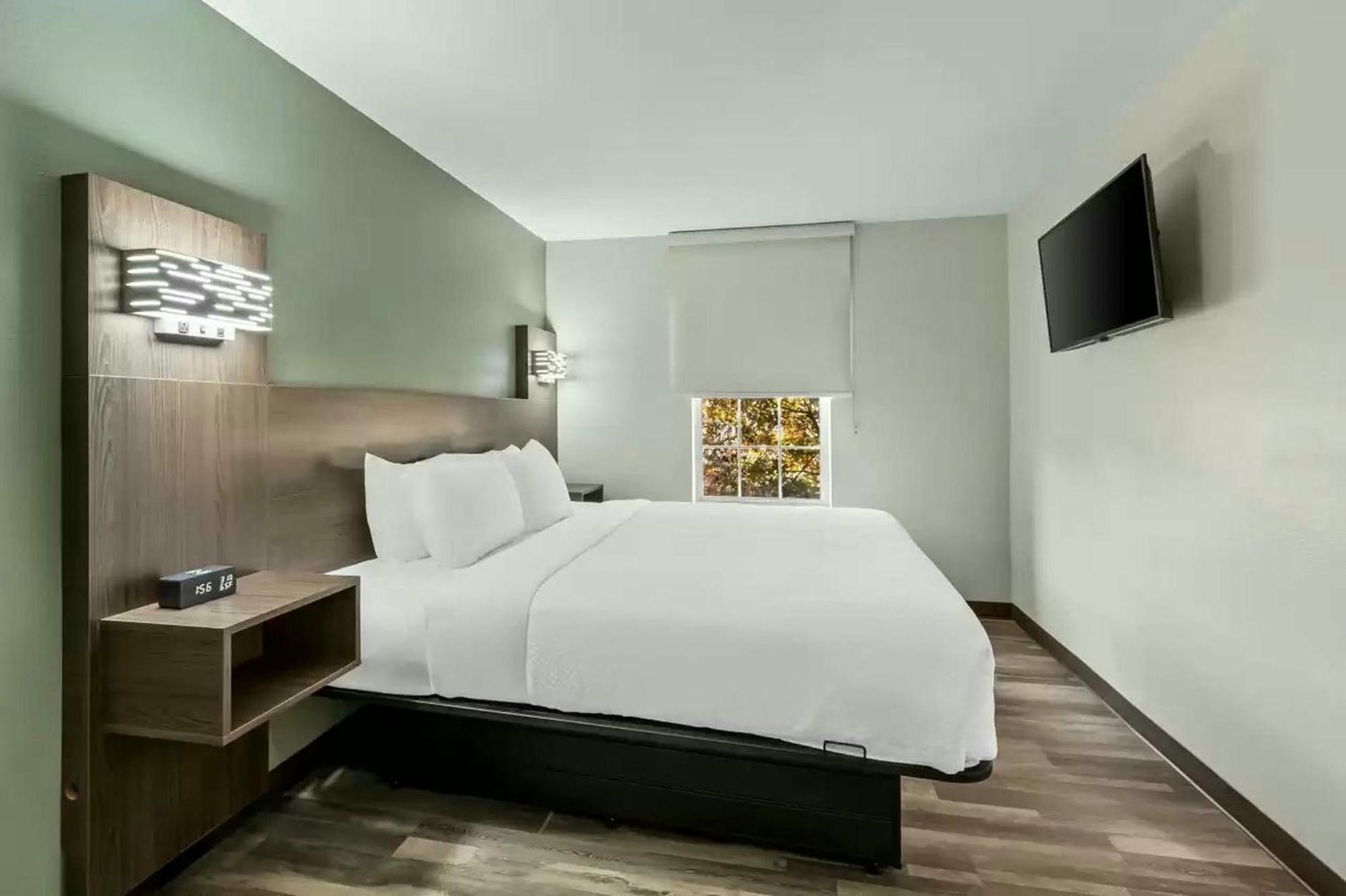 Quality Inn & Suites Columbia Harbison Экстерьер фото