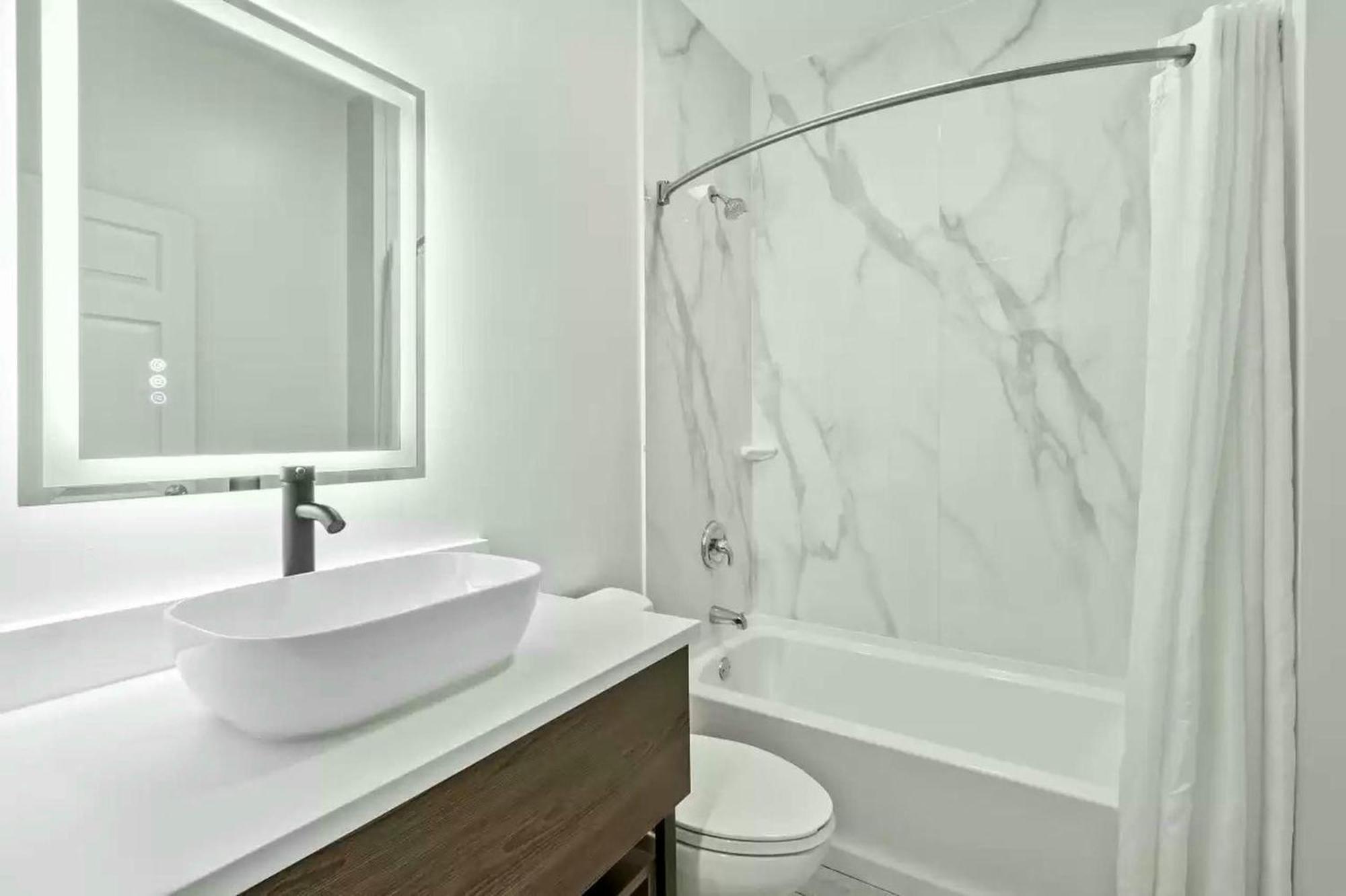 Quality Inn & Suites Columbia Harbison Экстерьер фото